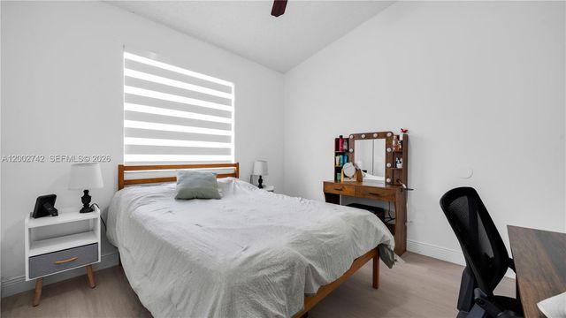 13918 SW 161st Ter, Miami, FL 33177