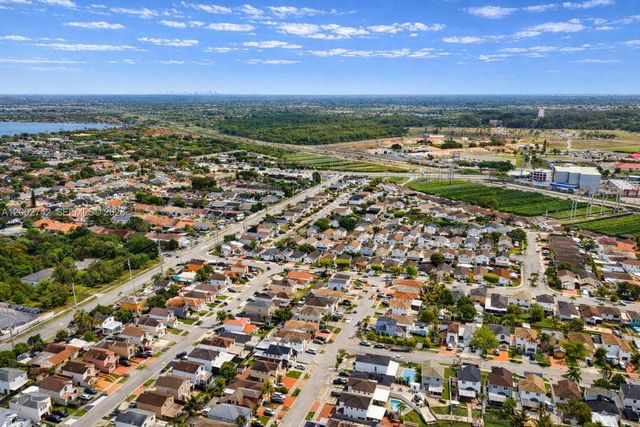 13918 SW 161st Ter, Miami, FL 33177