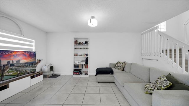 13918 SW 161st Ter, Miami, FL 33177