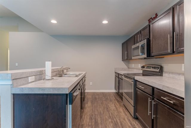 832 Tawny Drive, Evansville, IN 47712