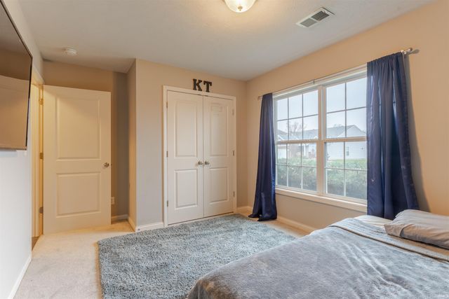 832 Tawny Drive, Evansville, IN 47712