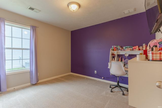 832 Tawny Drive, Evansville, IN 47712