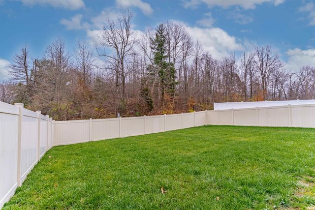 832 Tawny Drive, Evansville, IN 47712