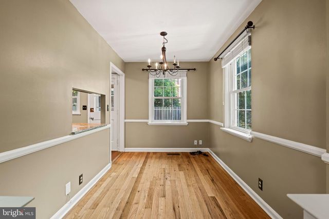 4237 32ND RD S, Arlington, VA 22206
