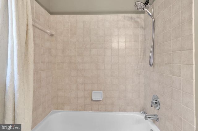 4237 32ND RD S, Arlington, VA 22206