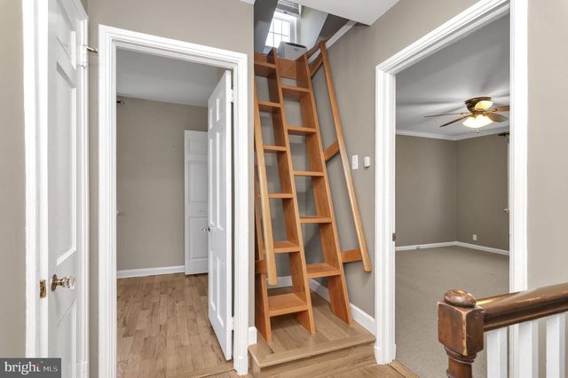 4237 32ND RD S, Arlington, VA 22206