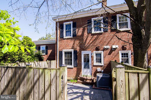 4237 32ND RD S, Arlington, VA 22206