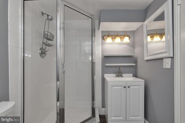 4237 32ND RD S, Arlington, VA 22206