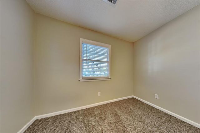 4214 Fiddlers Bend, Loganville, GA 30052