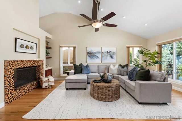 240 A Ave, Coronado, CA 92118