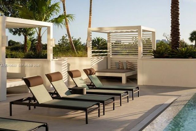 3900 Alton Road 503, Miami Beach, FL 33140