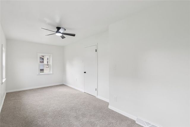 209 Acme Ave, Harmar, PA 15024