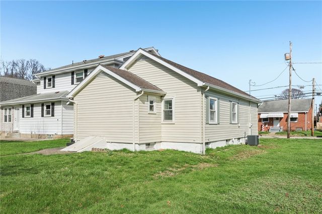 209 Acme Ave, Harmar, PA 15024