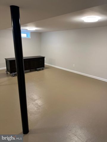 300 CHURCH CIR, Linthicum Heights, MD 21090