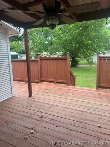 804 W Taliaferro, Madill, OK 73446