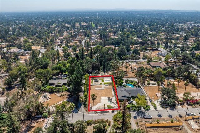 1400 E Palm Street, Altadena, CA 91001