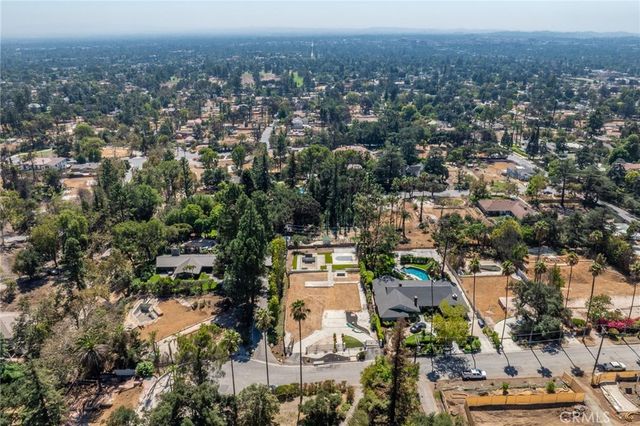 1400 E Palm Street, Altadena, CA 91001