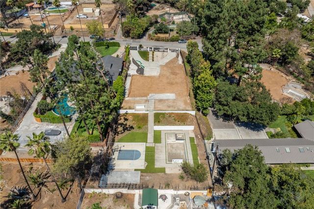 1400 E Palm Street, Altadena, CA 91001