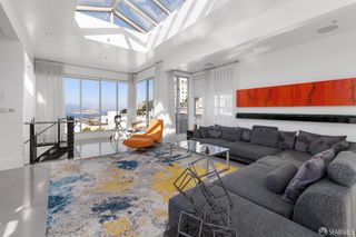 1275 Lombard Street, San Francisco, CA 94109