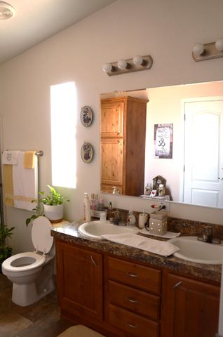 8 KARAH Lane, Estancia, NM 87016