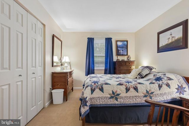 311 BOBOLINK BLVD, Browns Mills, NJ 08015