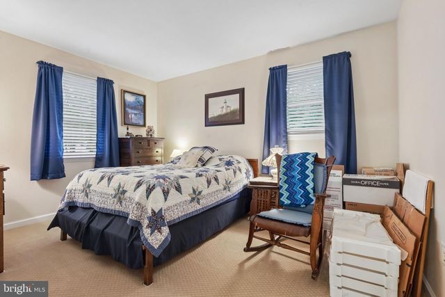 311 BOBOLINK BLVD, Browns Mills, NJ 08015