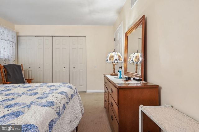 311 BOBOLINK BLVD, Browns Mills, NJ 08015