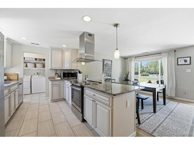 3506 Newland St, Wheat Ridge, CO 80033