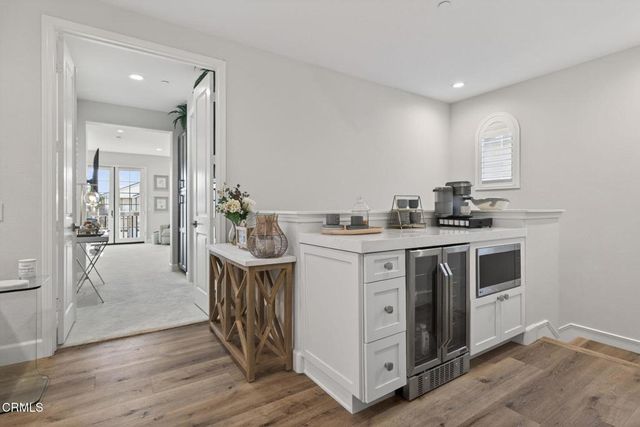 4045 Harbour Island Lane, Oxnard, CA 93035
