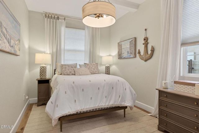 4045 Harbour Island Lane, Oxnard, CA 93035