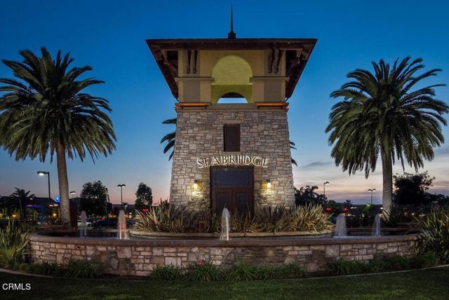 4045 Harbour Island Lane, Oxnard, CA 93035