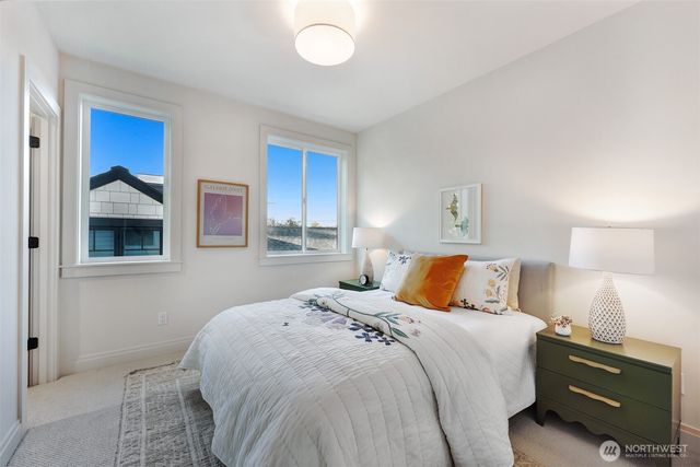 2010 McGilvra Boulevard E, Seattle, WA 98112
