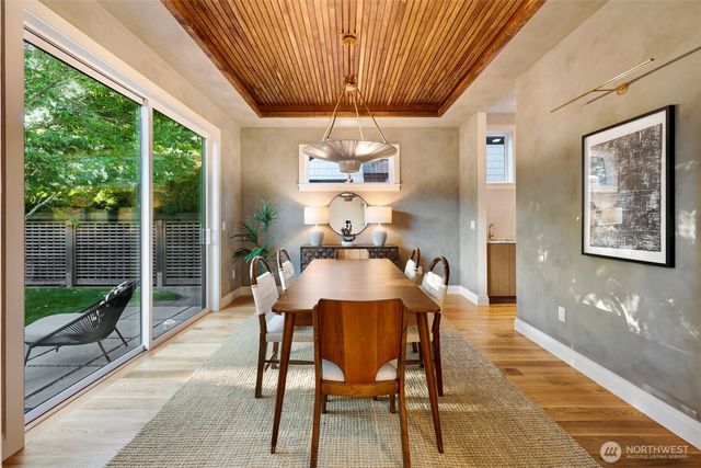 2010 McGilvra Boulevard E, Seattle, WA 98112