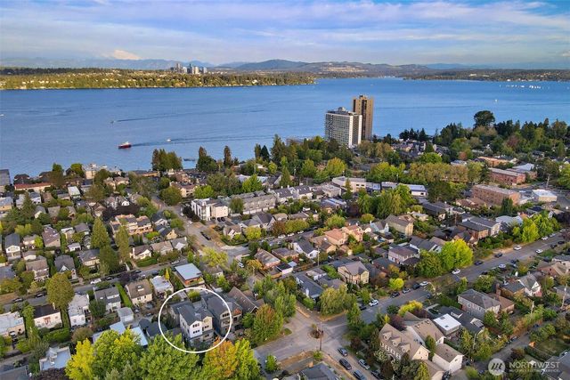 2010 McGilvra Boulevard E, Seattle, WA 98112