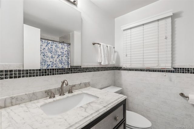 239 Davis Avenue, White Plains, NY 10605