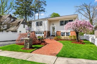 239 Davis Avenue, White Plains, NY 10605