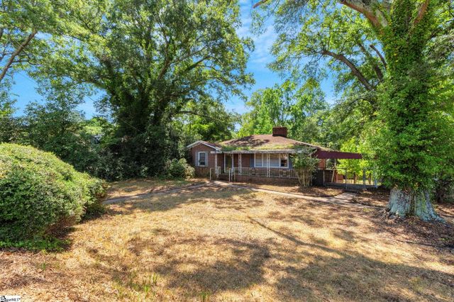 104 E Butler Road, Mauldin, FL 29662