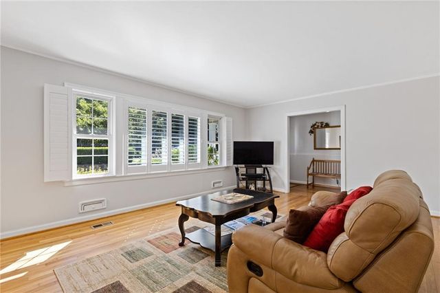 184 Rambo Place SW, Marietta, GA 30064