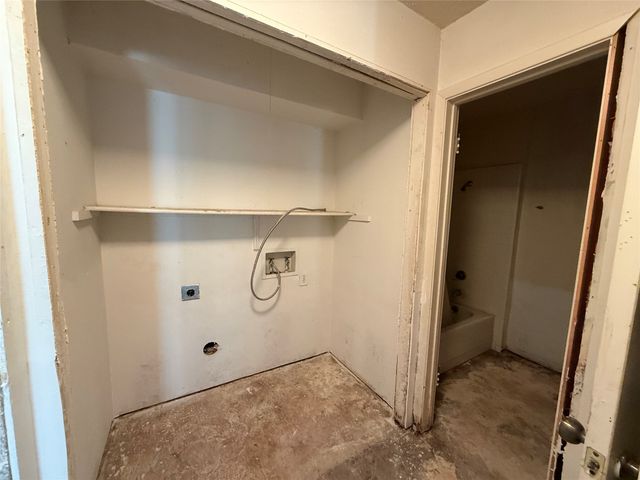 2916 Canis Circle, Garland, TX 75044