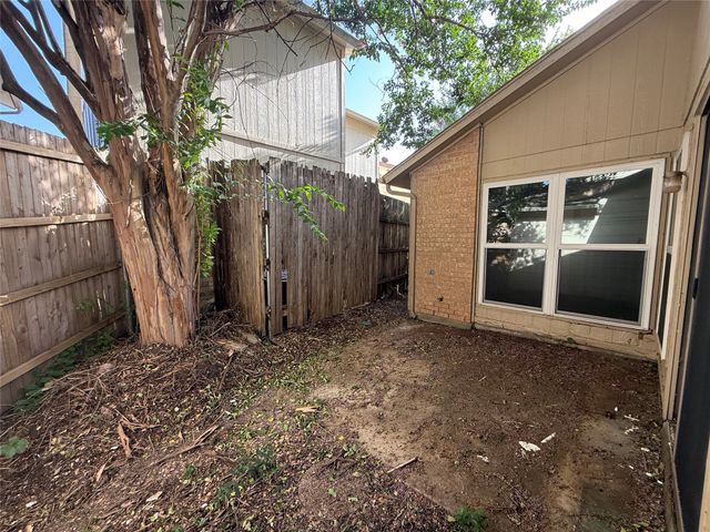 2916 Canis Circle, Garland, TX 75044