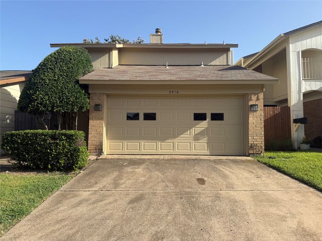 2916 Canis Circle, Garland, TX 75044