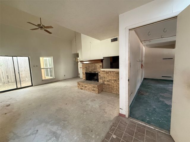 2916 Canis Circle, Garland, TX 75044