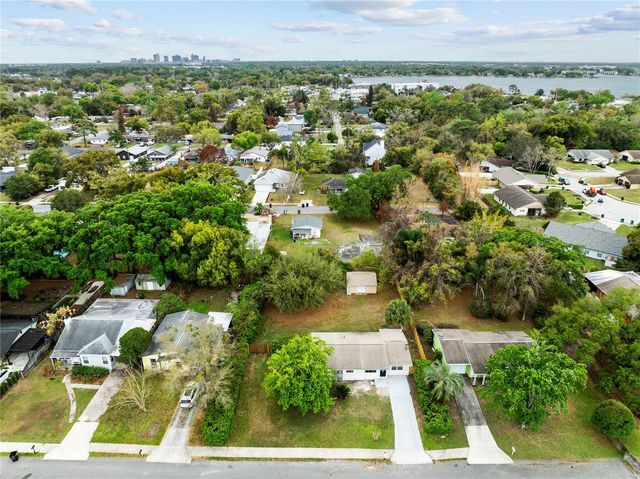 1130 CARLSON DRIVE, Orlando, FL 32804