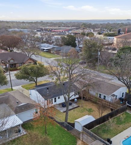 3266 Marys Lane, Fort Worth, TX 76116