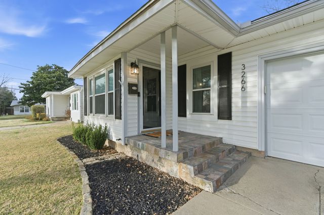 3266 Marys Lane, Fort Worth, TX 76116