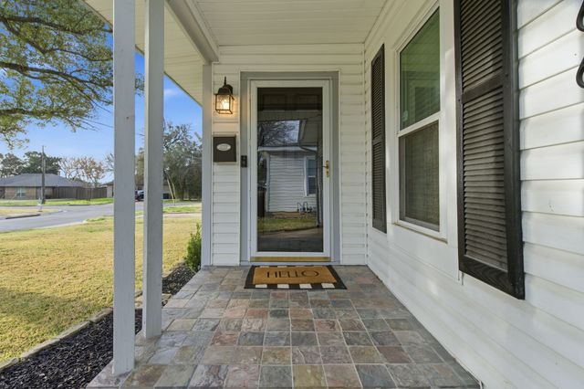 3266 Marys Lane, Fort Worth, TX 76116