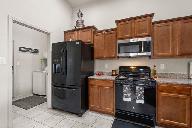 7125 Napoleon Road NE, Rio Rancho, NM 87144