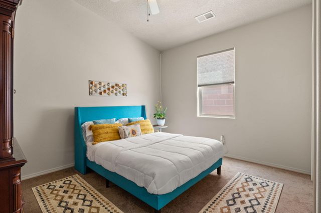 7125 Napoleon Road NE, Rio Rancho, NM 87144