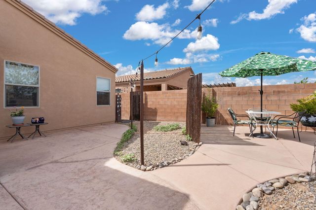 7125 Napoleon Road NE, Rio Rancho, NM 87144