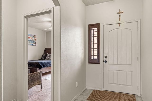 7125 Napoleon Road NE, Rio Rancho, NM 87144